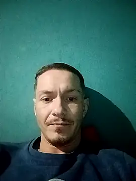 Snapshot of Graimito chatting on 12-21-25, 04:41 Graimito online show from 12-21-25, 04:41