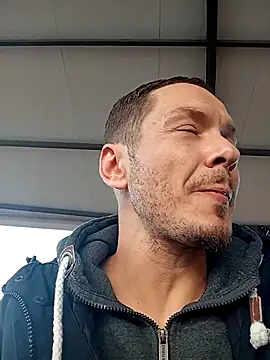 Snapshot of Graimito chatting on 02-28-26, 08:04 Graimito online show from 02-28-26, 08:04