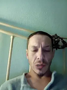 Snapshot of Graimito chatting on 03-01-26, 01:40 Graimito online show from 03-01-26, 01:40