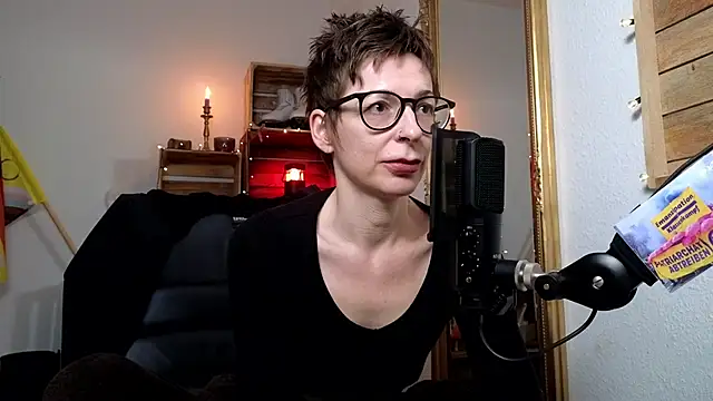 Antifistin online show from 10-18-25, 05:03