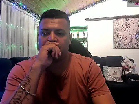 Snapshot of __Aragon__ chatting on 12-05-25, 03:15 Aragon online show from 12-05-25, 03:15