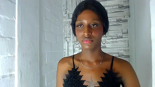 Snapshot of Lufe_Black chatting on 10-23-25, 04:56 Lufe Black online show from 10-23-25, 04:56