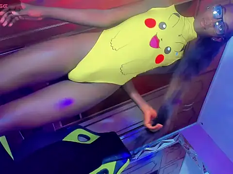 Kimberlyn Black online show from 10-14-25, 04:13