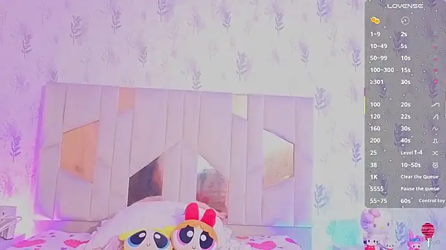 MARIANA TAY1 online show from 06-18-26, 03:18
