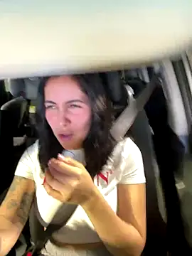 Snapshot of Lolathebaddie chatting on 10-21-25, 03:57 Lolathebaddie online show from 10-21-25, 03:57