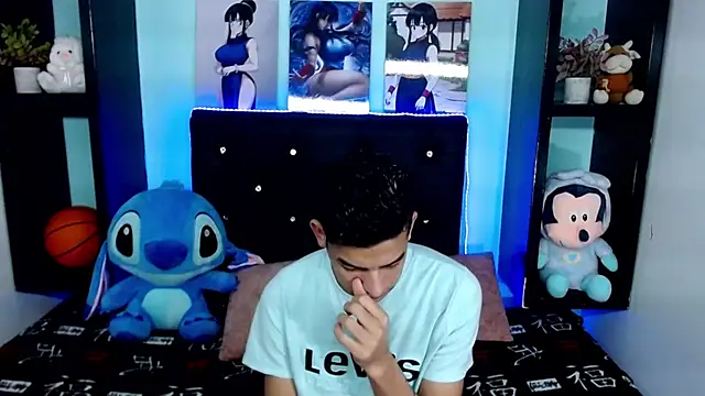 x Aaron x online show from 10-11-25, 03:28