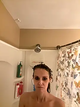 Snapshot of Brooklyn1987 chatting on 10-17-25, 06:38 Brooklyn1987 online show from 10-17-25, 06:38