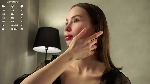 Snapshot of MonetLeitman chatting on 02-01-26, 01:15 MonetLeitman online show from 02-01-26, 01:15