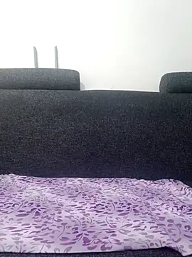 Snapshot of pontsho2004 chatting on 10-18-25, 06:19 pontsho2004 online show from 10-18-25, 06:19