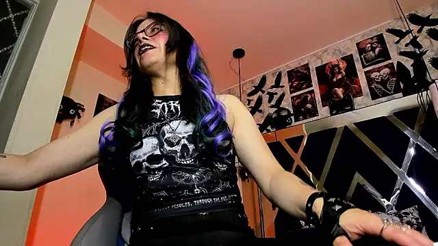 Evangelinejoness  online show from 02-11-26, 11:37