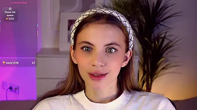 mia silkk online show from 11-14-25, 06:23