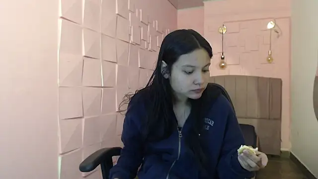  kita online show from 10-26-25, 01:50