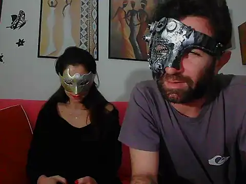 Snapshot of Goodvibratesduo chatting on 01-06-26, 05:05 Goodvibratesduo online show from 01-06-26, 05:05