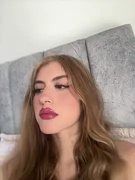 AlessiaLuxx online show from 07-10-26, 07:38