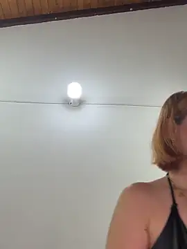 Snapshot of Adeline_1 chatting on 12-20-25, 02:29 Adeline 1 online show from 12-20-25, 02:29