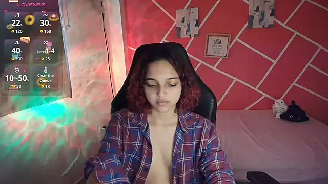 Snapshot of sweety_dreambaby chatting on 03-10-26, 12:21 sweety dreambaby online show from 03-10-26, 12:21