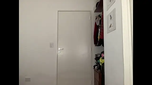 Snapshot of absoluthorrorfield chatting on 12-16-25, 08:47 absoluthorrorfield online show from 12-16-25, 08:47