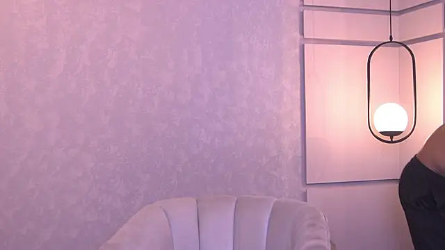 Snapshot of Reik_Vonn chatting on 06-26-26, 12:31 Reik Vonn online show from 06-26-26, 12:31