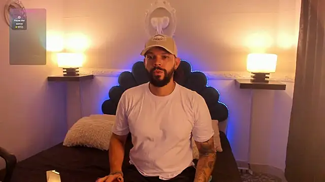 Snapshot of AlukardBig chatting on 01-19-26, 01:15 AlukardBig online show from 01-19-26, 01:15