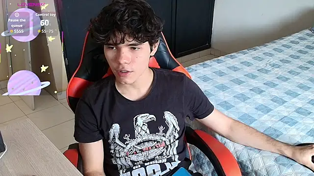 Snapshot of Im_Camii chatting on 11-12-25, 06:19 Im Camii online show from 11-12-25, 06:19