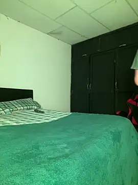 Snapshot of Im_Camii chatting on 11-28-25, 05:59 Im Camii online show from 11-28-25, 05:59