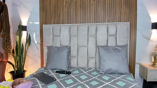 Sassha ferrer online show from 01-07-26, 07:27