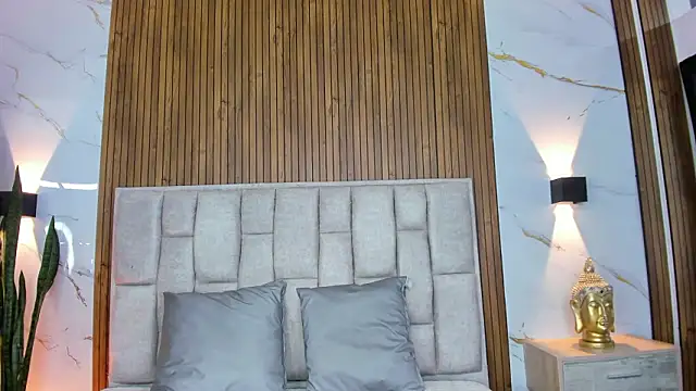 Sassha ferrer online show from 02-02-26, 06:39