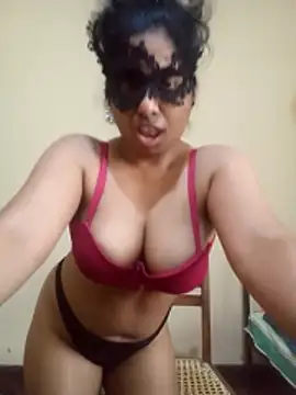 Expose Queen online show from 02-04-26, 05:24