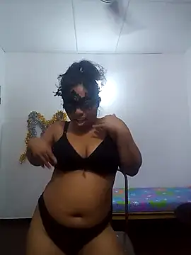 Expose Queen online show from 04-27-26, 06:06