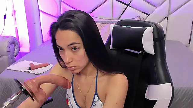 GabbiePrice online show from 06-19-26, 11:03