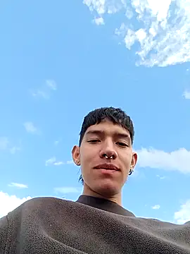 heyy noah11 online show from 10-15-25, 08:31