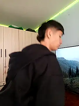 heyy noah11 online show from 10-30-25, 06:30