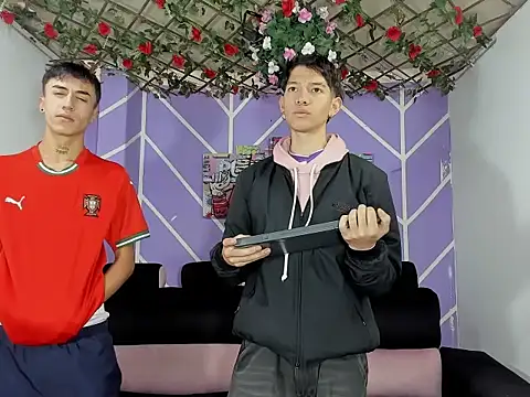 heyy noah11 online show from 02-12-26, 01:17