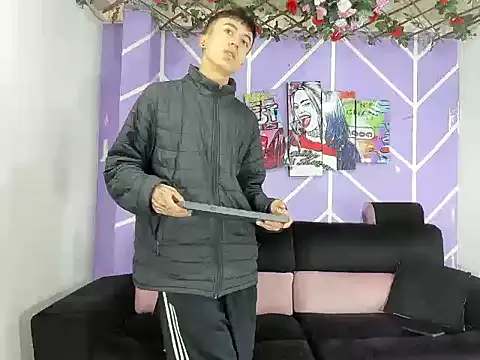 heyy noah11 online show from 03-28-26, 01:33