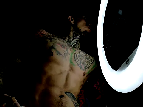 Molotov Explosive online show from 10-13-25, 04:29