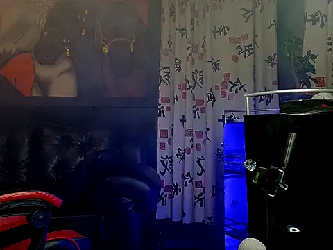 Molotov Explosive online show from 03-26-26, 12:17