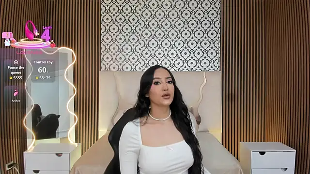 Snapshot of BEELLA_TAY1 chatting on 11-13-25, 03:55 BEELLA TAY1 online show from 11-13-25, 03:55