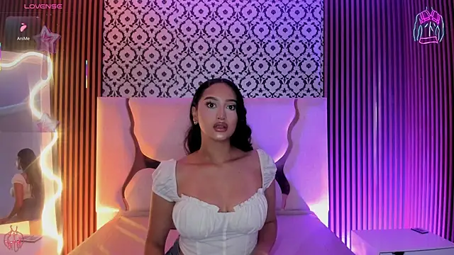 Snapshot of BEELLA_TAY1 chatting on 02-04-26, 12:00 BEELLA TAY1 online show from 02-04-26, 12:00