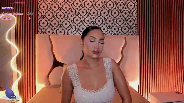 Snapshot of BEELLA_TAY1 chatting on 02-12-26, 11:38 BEELLA TAY1 online show from 02-12-26, 11:38