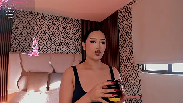 BEELLA TAY1 online show from 07-28-26, 11:50