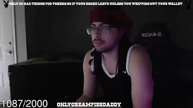 Snapshot of onlycreampiesdaddy chatting on 05-16-26, 10:30 onlycreampiesdaddy online show from 05-16-26, 10:30