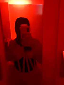 xcodigorojo online show from 11-02-25, 04:15