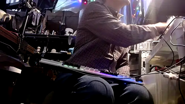 Snapshot of Cgggggffgggfgg chatting on 03-12-26, 01:06 Cgggggffgggfgg online show from 03-12-26, 01:06