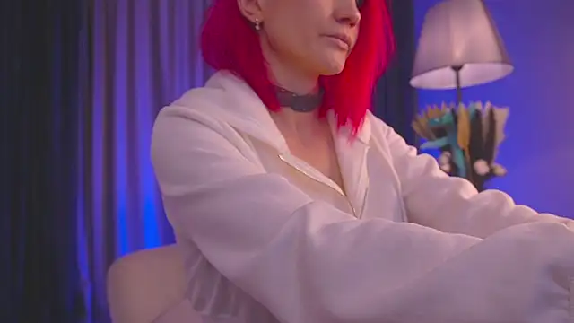 Snapshot of _infinitespring_ chatting on 12-23-24, 03:33 infinitespring online show from 12-23-24, 03:33