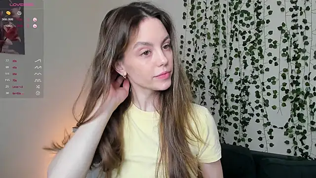 sweet and flirt online show from 11-22-25, 06:45