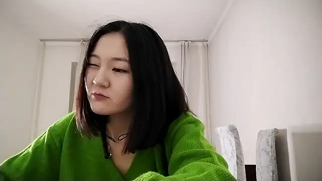 Snapshot of Lyndasilk chatting on 11-01-25, 03:14 Lyndasilk online show from 11-01-25, 03:14