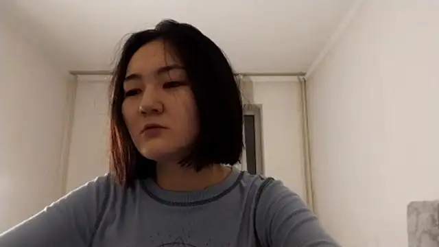 Snapshot of Lyndasilk chatting on 12-03-25, 05:22 Lyndasilk online show from 12-03-25, 05:22