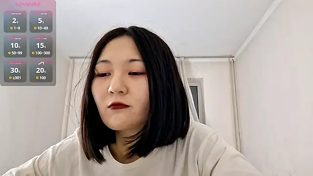 Snapshot of Lyndasilk chatting on 01-19-26, 03:16 Lyndasilk online show from 01-19-26, 03:16