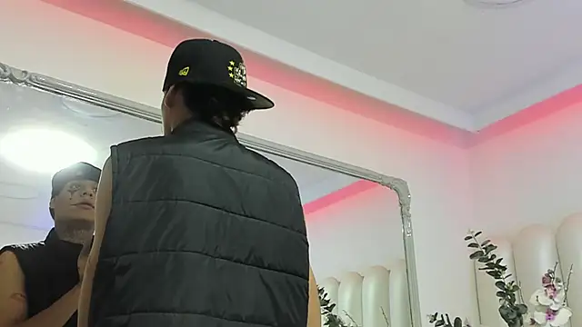 GaelCarter online show from 10-31-25, 03:51