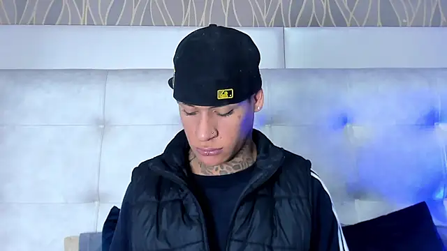 GaelCarter online show from 02-05-26, 03:44